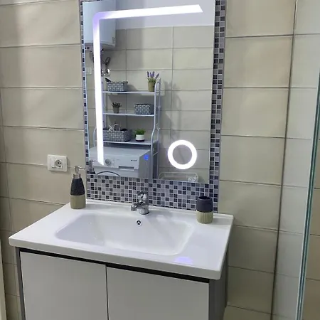 Ivory Rose Center 500mbs