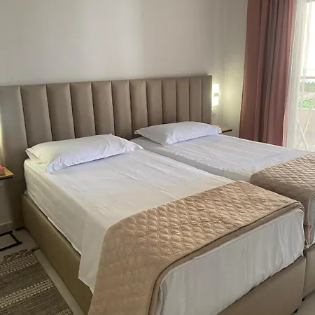 Ivory Rose Center 500mbs *