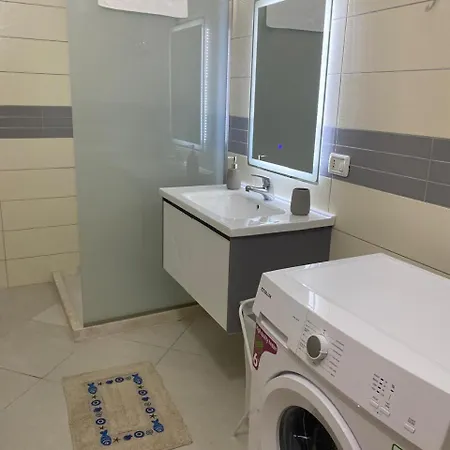 Ivory Rose Center 500mbs Vlorë