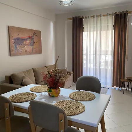 公寓 Ivory Rose Center 500mbs Vlorë