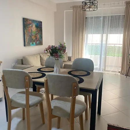 Ivory Rose Center 500mbs Vlorë